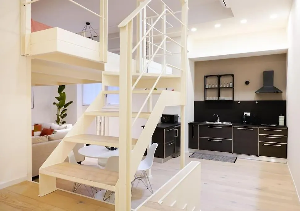 Navigli-Bocconi Spazio Luce Design Apartment Milan Italy